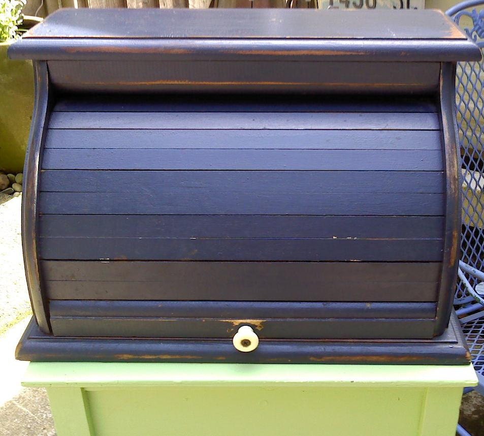 Vintage Bread Box / Wooden Roll Top Bread Box