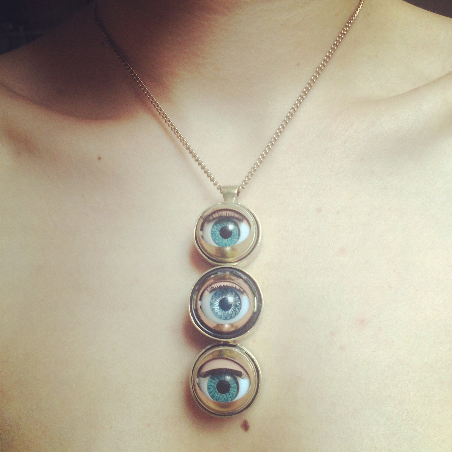 Third eye necklace