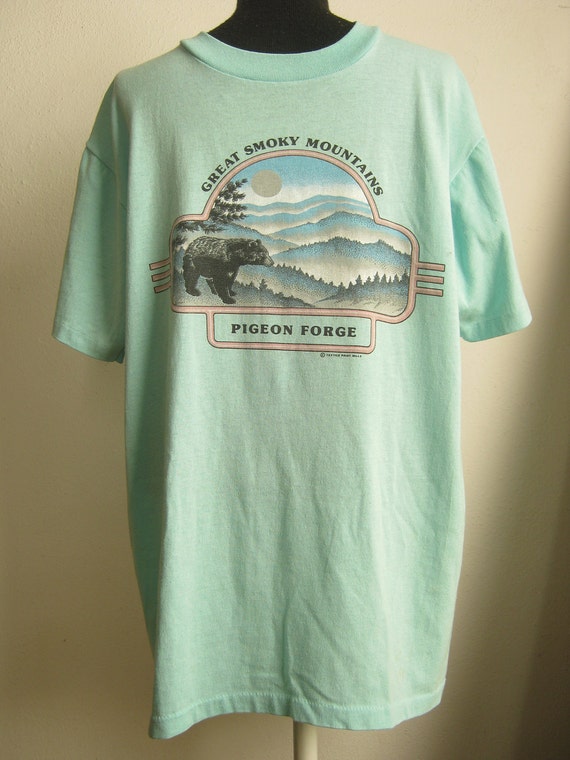Vintage T Shirt Pigeon Forge Great Smoky Mountains
