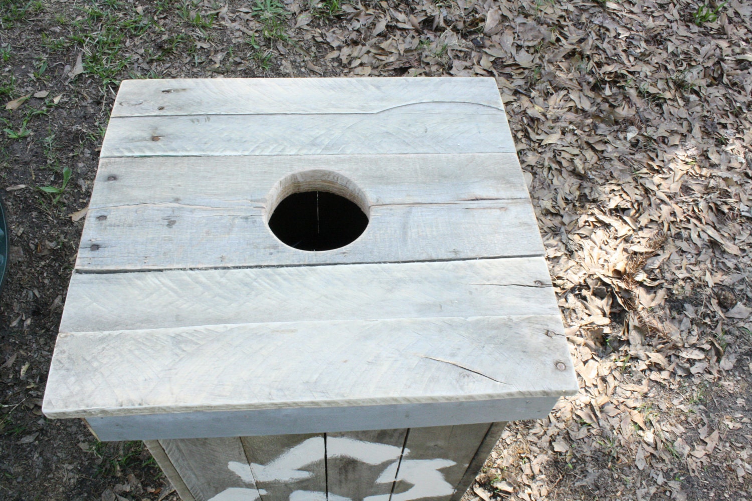 Recycle Bin made from Repurposed Pallet wood