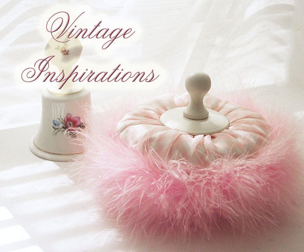 Vintage Style Body Powder Duster Puff with Handle marabou