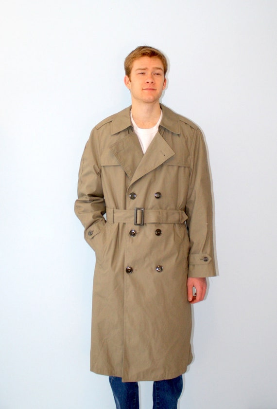 Street Style Photos Of Men And Women Wearing Trench Coats Art Calvin Klein Double Ted Khaki Trench Coat