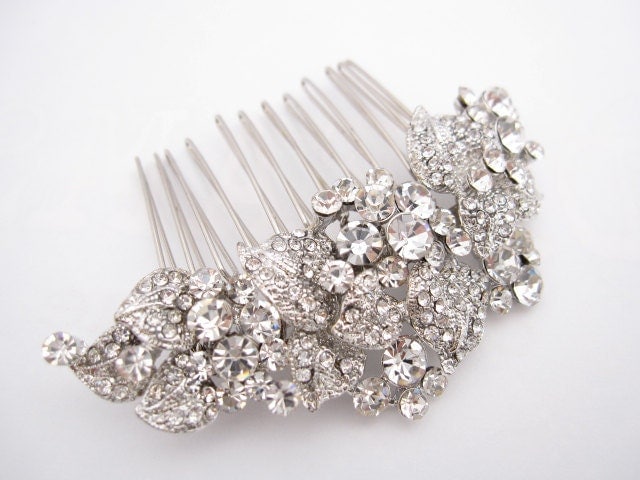 Top 5 Types Of Bridal Accessories You Must Have