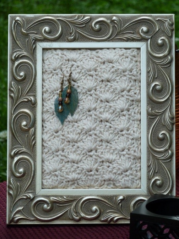 Picture Frame Jewelry HolderHandmade Shell Crocheted