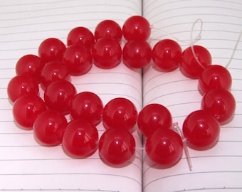 strand Round Red Jade Beads ----- 16mm ----- about 24Pieces ----- gemstone beads--- 15" in length