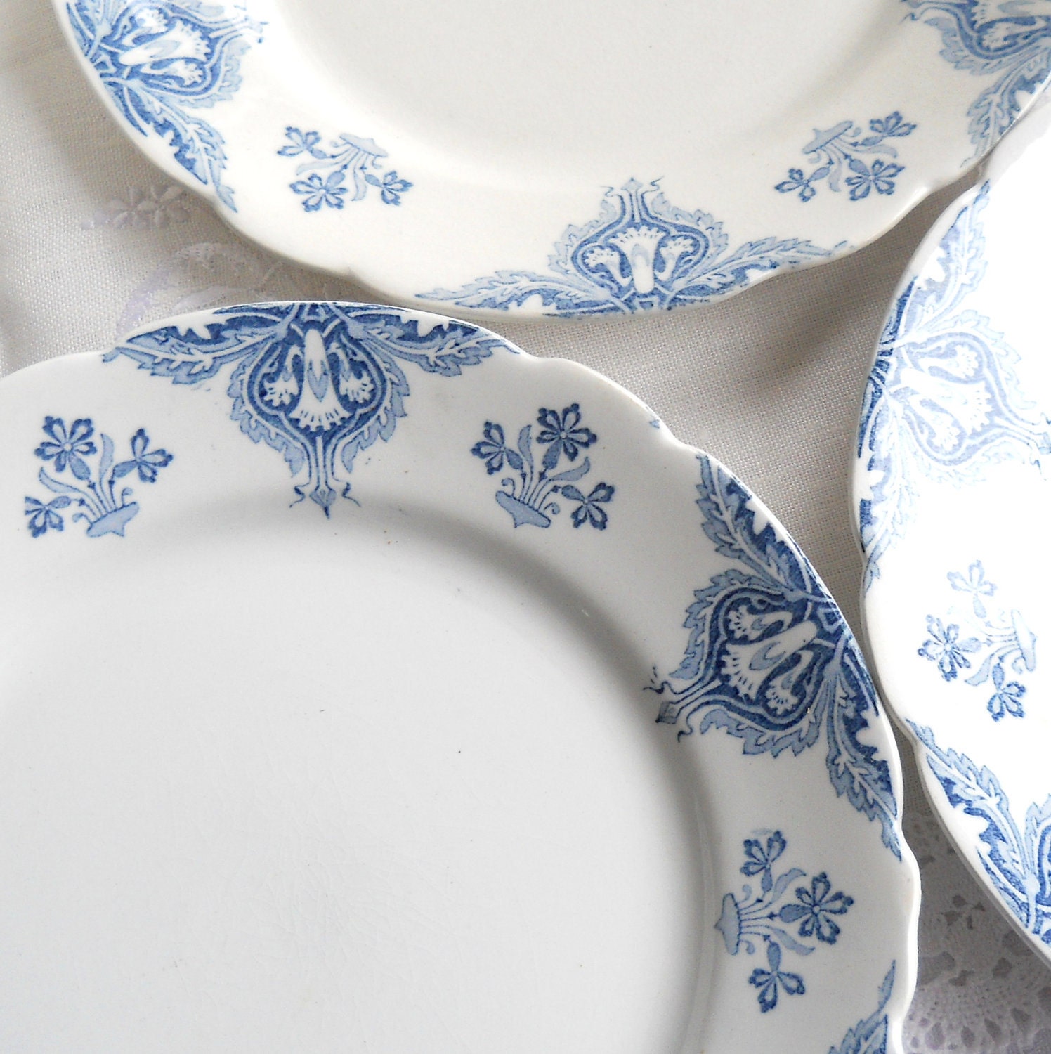 antique-french-plates-french-plates-blue-french-plates