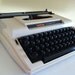 Vintage Brother Accord 12 manual typewriter, Off white vintage typewriter