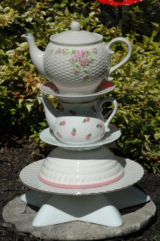 Yard Art Garden Totem Pink and White Teapots