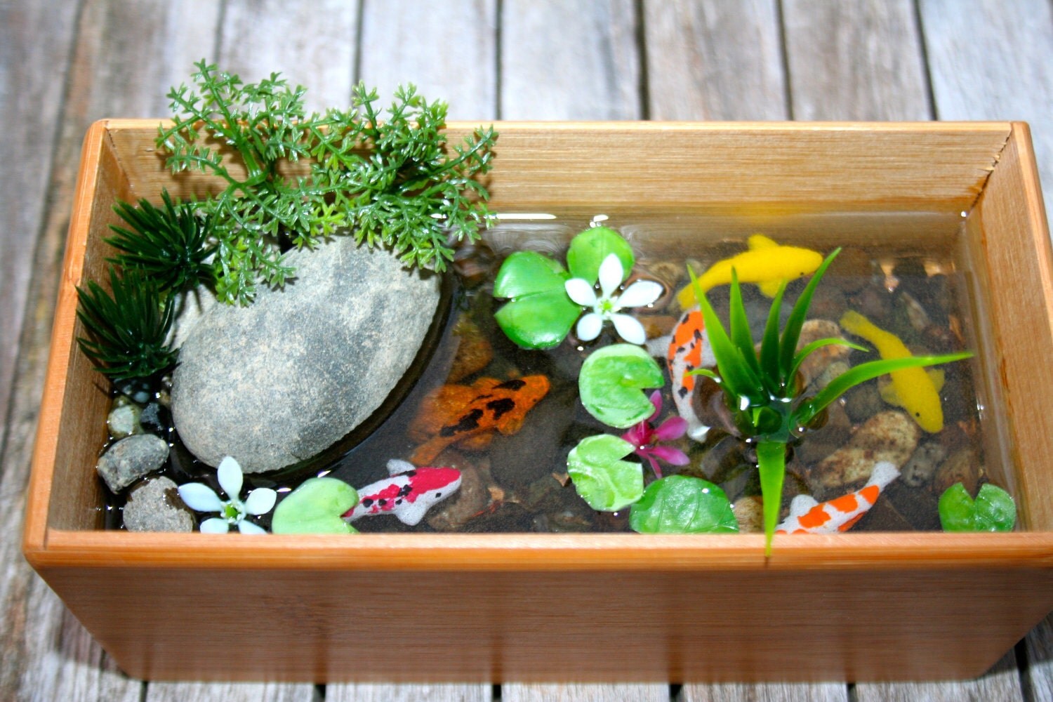 Miniature Koi Pond in Resin with wall hangers