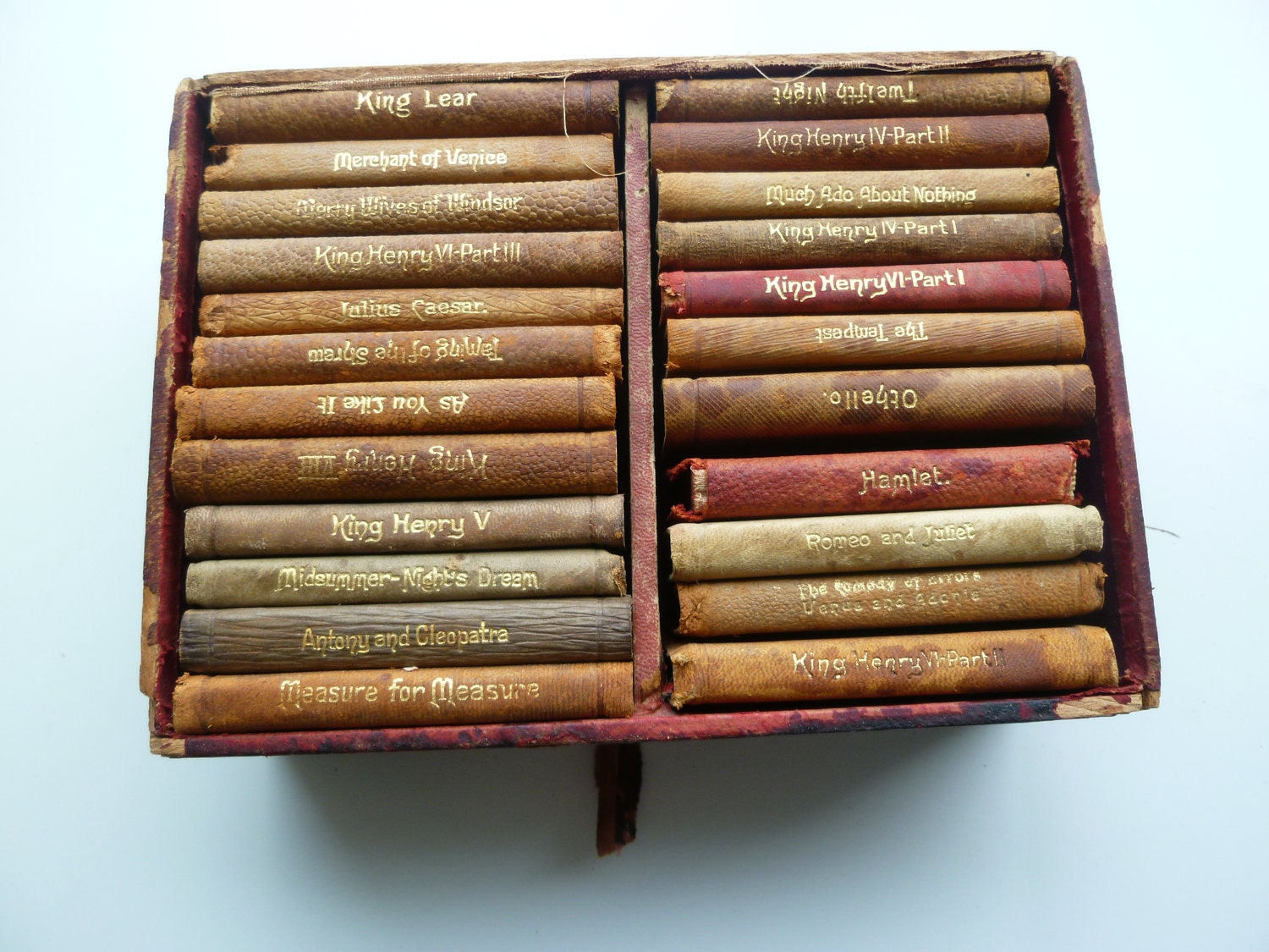 Shakespeare Collection Knickerbocker Leather books
