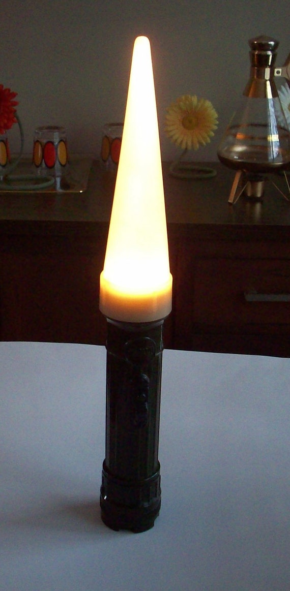 Vintage Military Bright Star Flashlight MX993/U Traffic