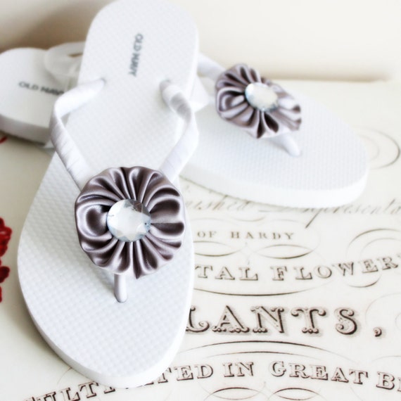 Gray Beach Wedding Flip Flops  Bridal Flip Flops  Bridesmaid ...