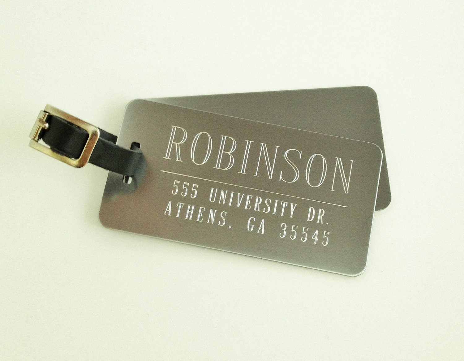 tie custom luggage tags