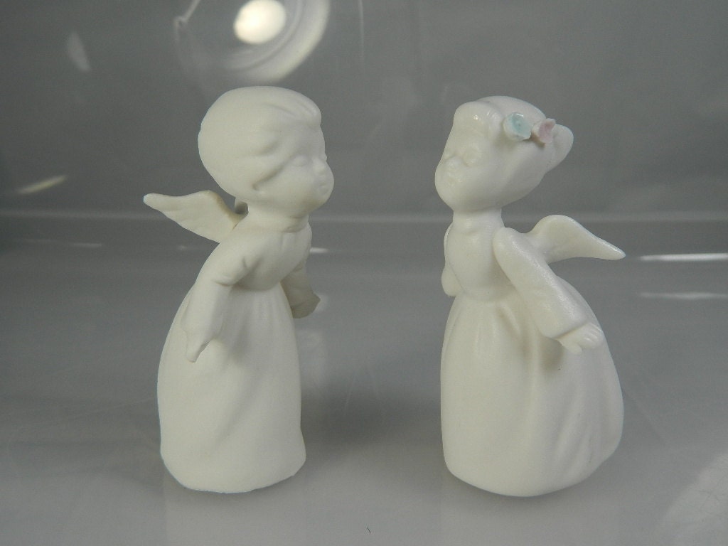 Vintage Napco Kissing Angels Bisque Porcelain Figurines
