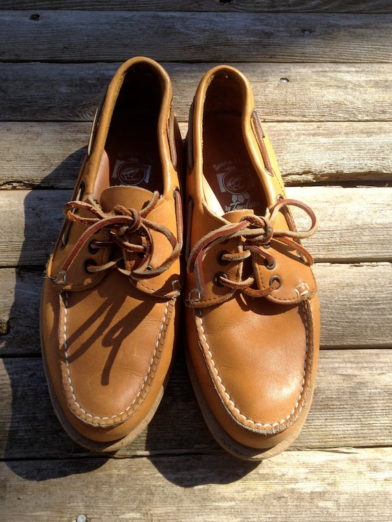 quoddy leather boat shoes