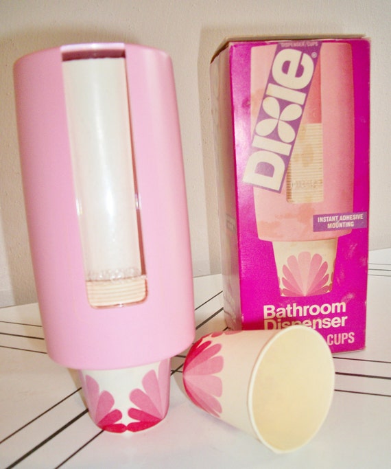 Cup cup dixie Pink wall vintage Dixie AsTimeGoesByVintage Dispenser by Etsy dispenser on