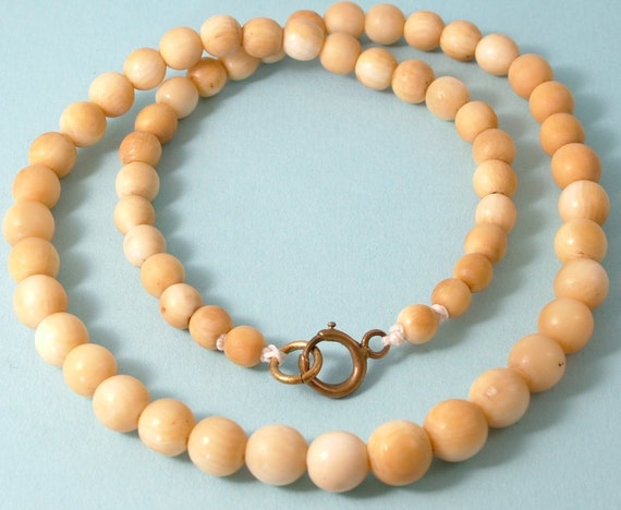 Antique Victorian 1800s pre ban ivory bead necklace