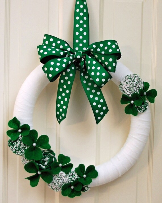 Items similar to St. Patrick's Day Wreath on Etsy