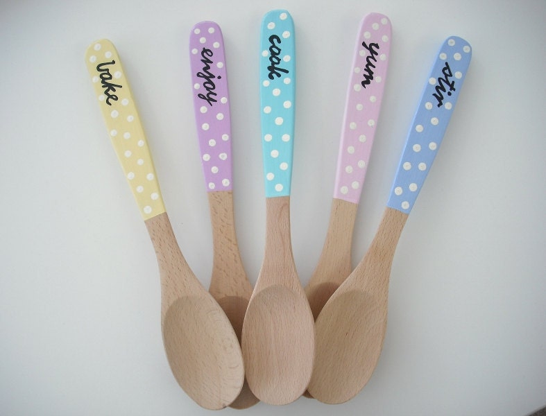 Painted Wooden Spoons   Il Fullxfull.346155504 