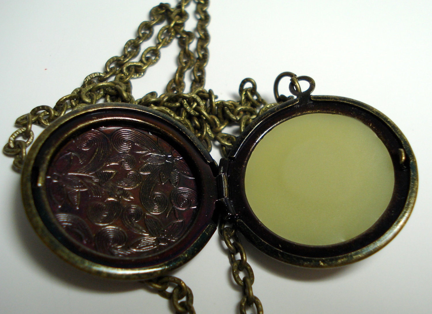 Solid Perfume Locket Vintage Brass Finish by WillowTreeApothecary