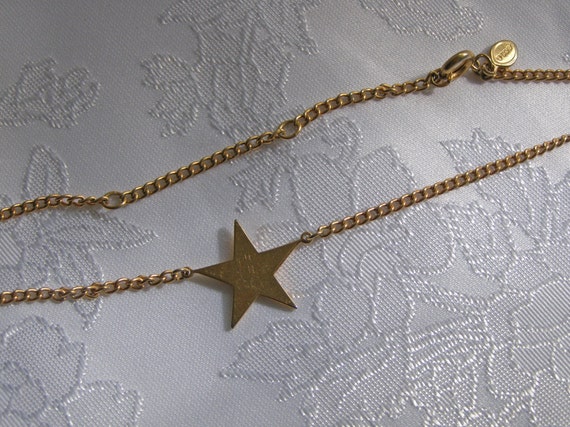 Vintage Avon Star Necklace