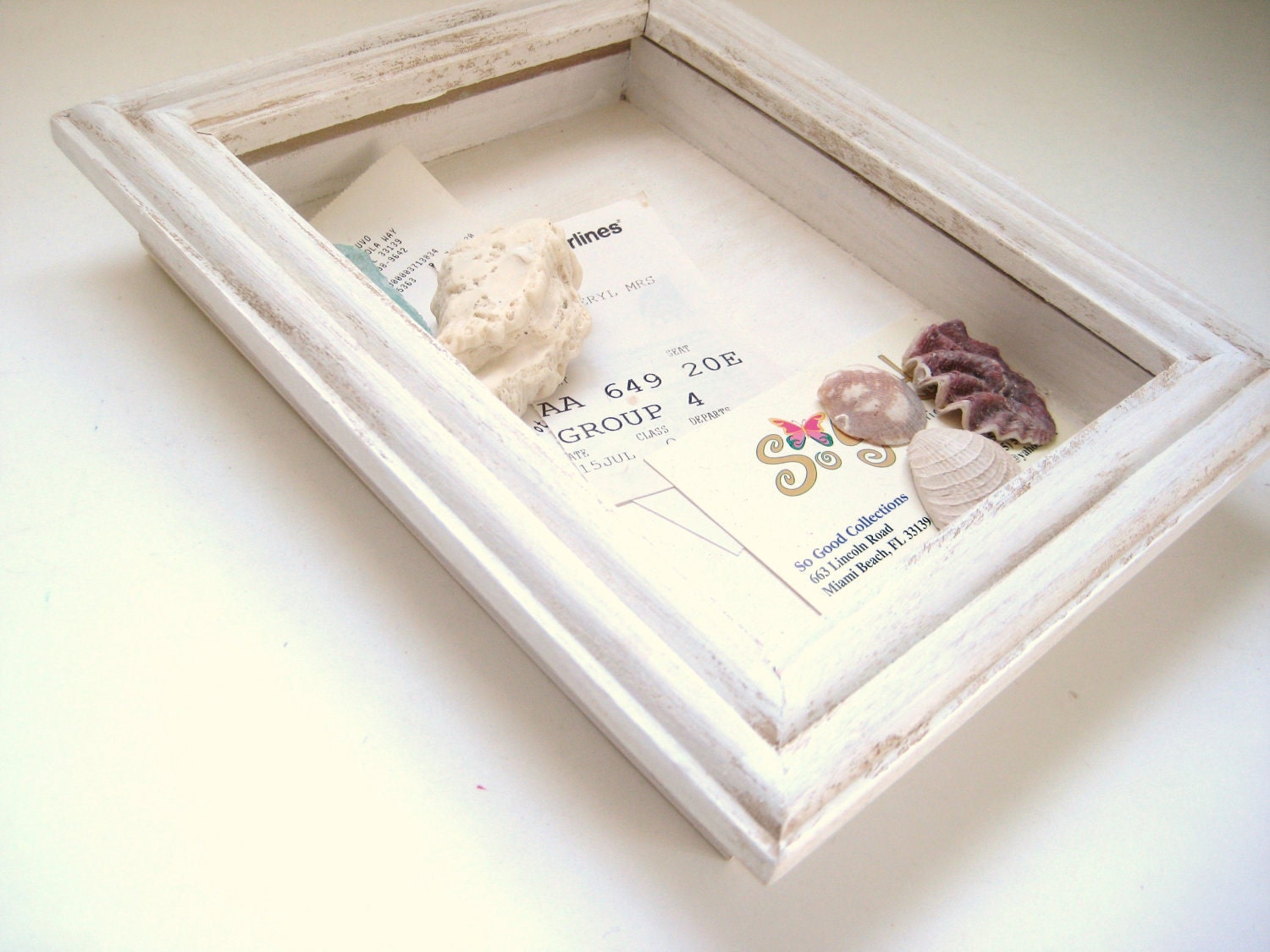 White Shadow Box Hanging Picture Frame Keepsake Box