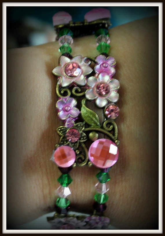 Pink Flower Beaded Stretch Bracelet