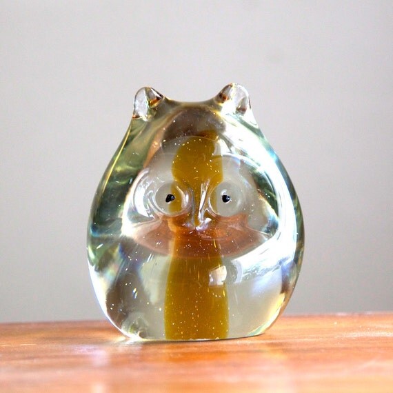 vintage glass owl hand blown paperweight vintage glass owl hand blown paperweight