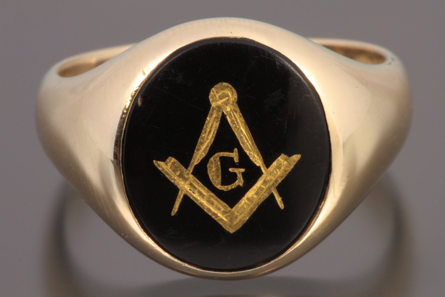 14kt Black Onyx Masonic Ring Size 12 1/4