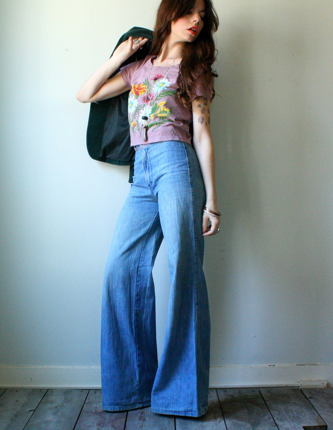 vintage 70s bell bottoms. high waist and large flair bottoms.