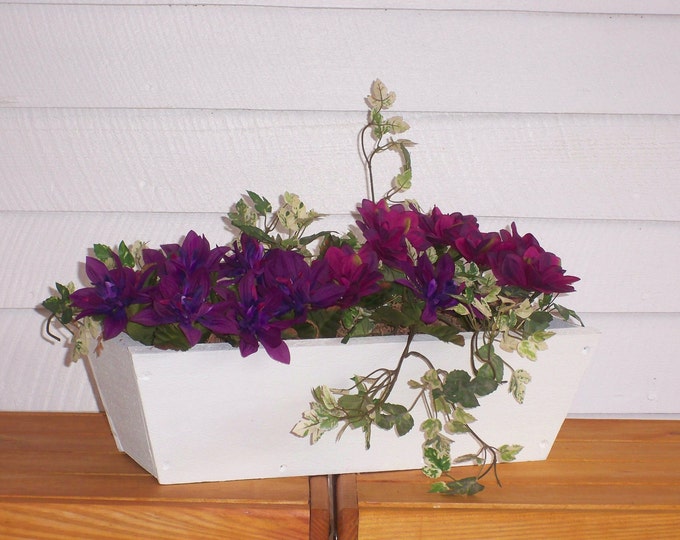 Flower Box,  Rustic Wood Center Piece,  Country Center Piece,  Wedding Center Piece,  Window Flower Box,