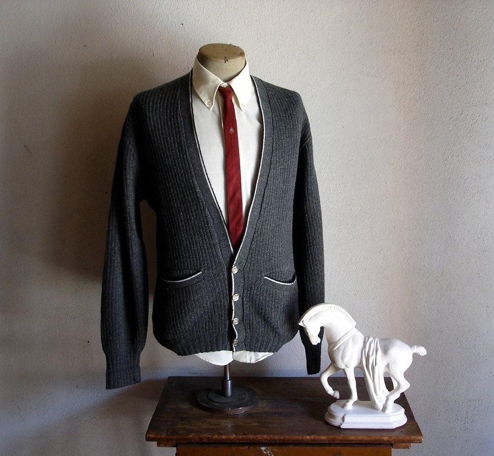 HOLD 1960s Lambs Wool Cardigan  Tie  Bulky Knit 4 Button Mens 