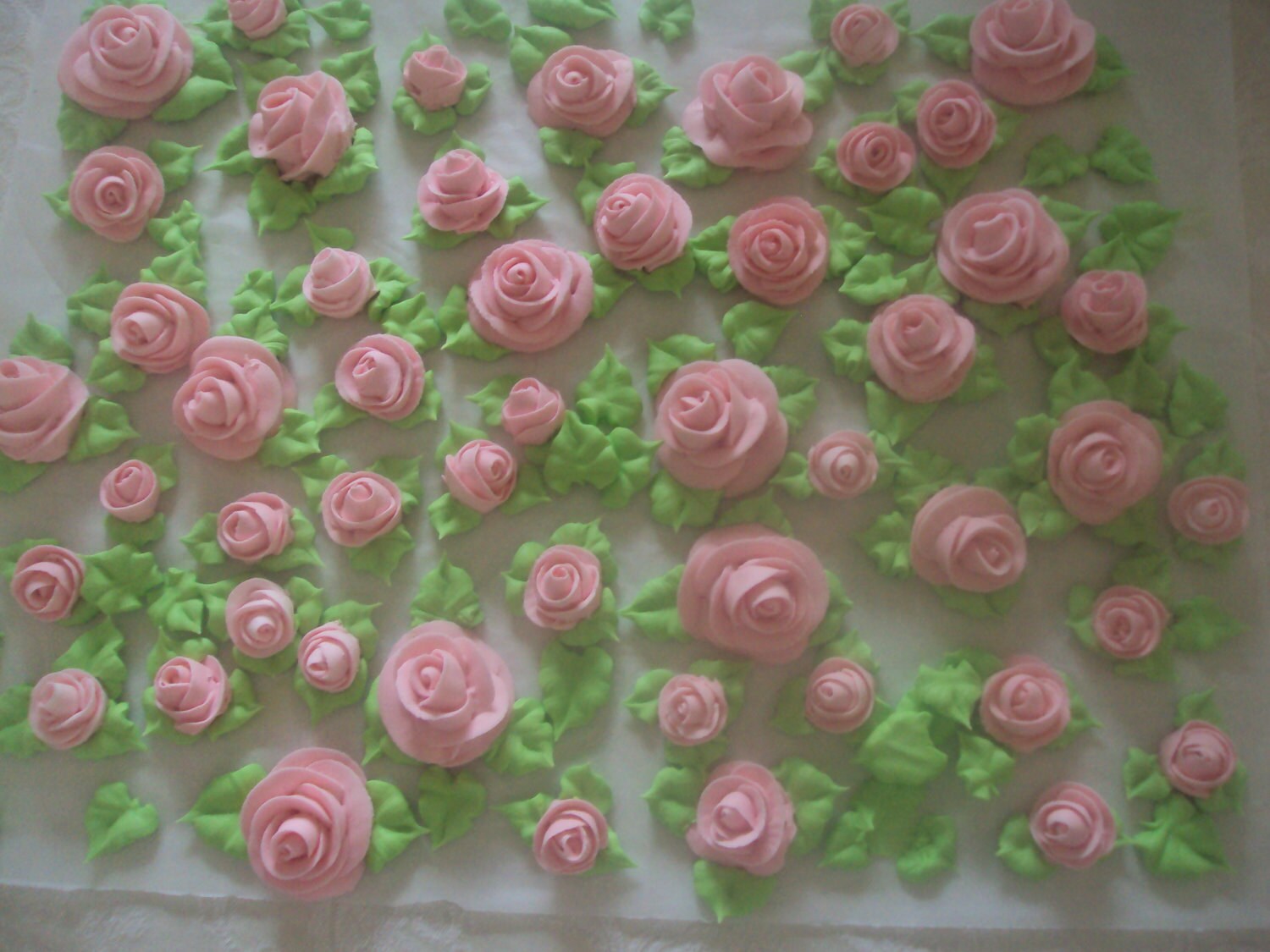 Premade Flowers ROYAL ICING ROSES For Cake Decorating or