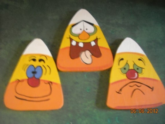 Set of 3 Halloween Crazy Candy Corn Outdoor Wood Yard by chardoman