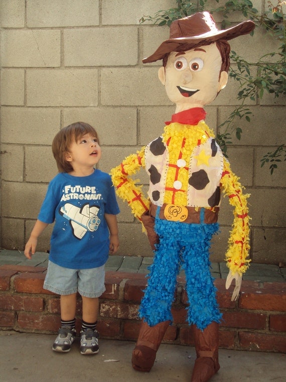 pinatas de woody