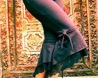 Spanish Pants ~ 3/4 ~ Yoga Pants ~ Capri ~ Lace ~ Gypsy ~ Tribal ~ Sati Creation