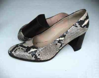 Adrienne Vittadini Phyton Snakeskin Classic Pumps Size 8.5