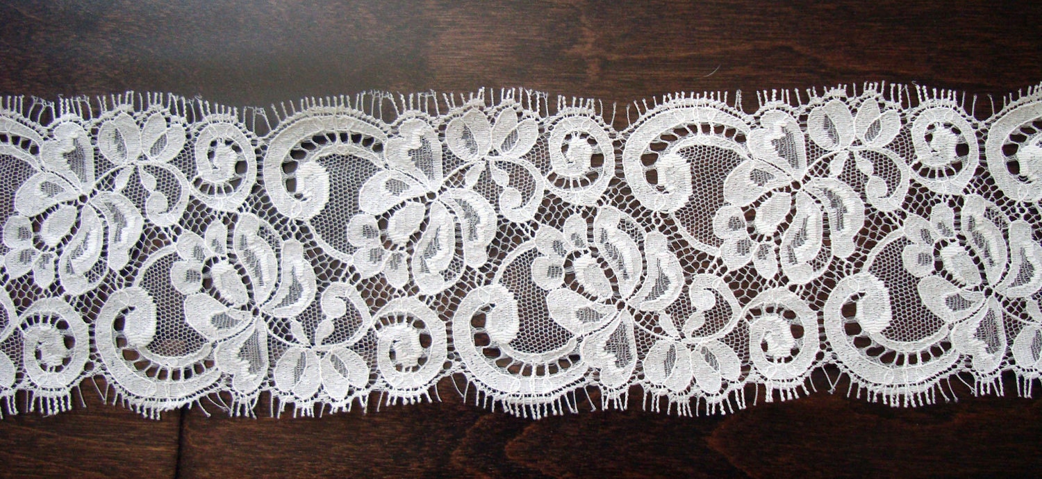 Chantilly Lace Trim by the yard Classic Eyelash Edges 3.5