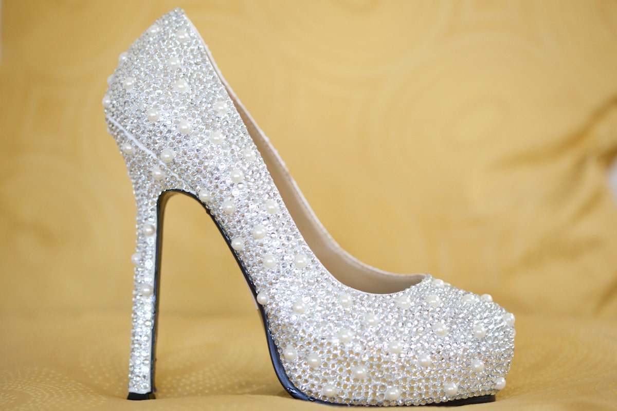 Ready to Ship Swarovski Crystal Wedding Shoes Size 7.5