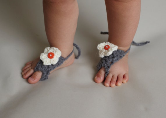 Barefoot Baby Sandals by HatsAndKnitKnacks on Etsy