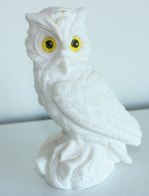 Vintage White Owl Figurine Yellow Eyed Owl Bookend by redlemonjam