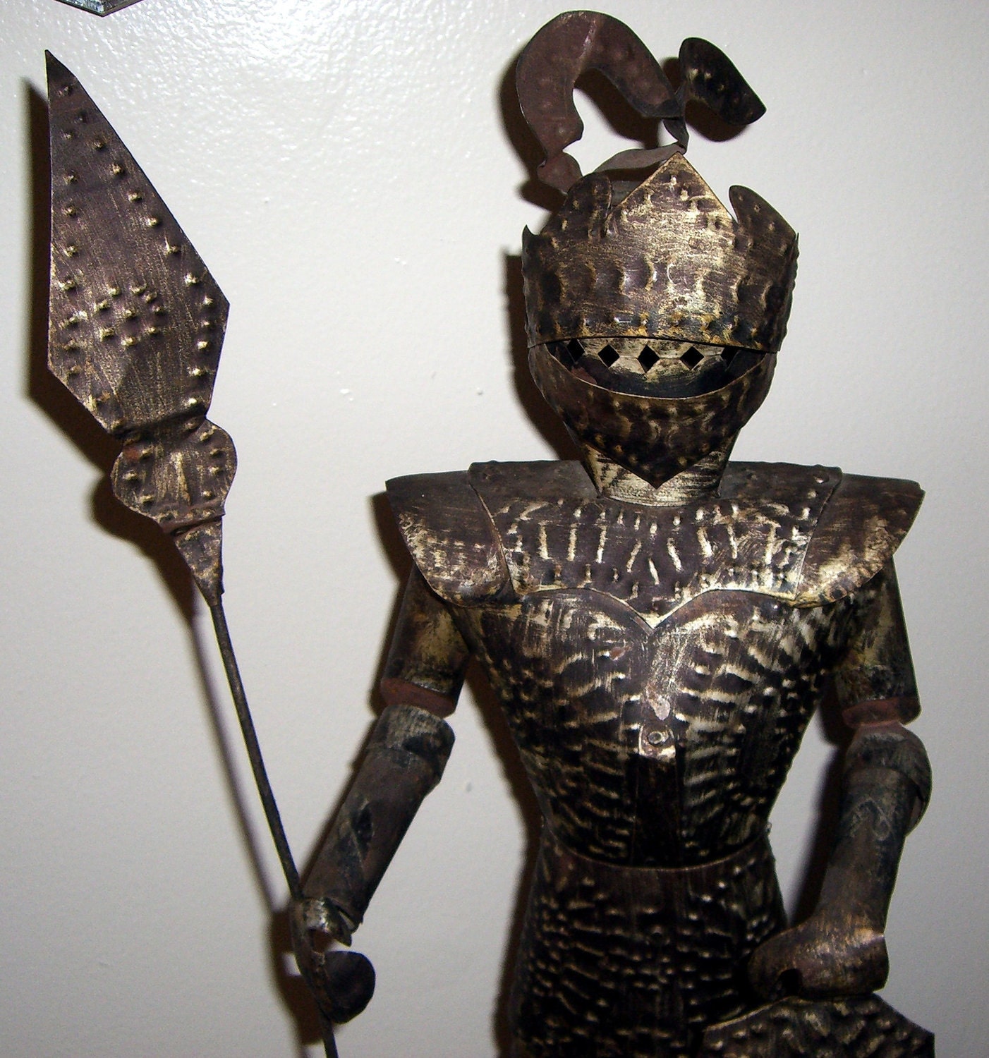 metal knight figurines