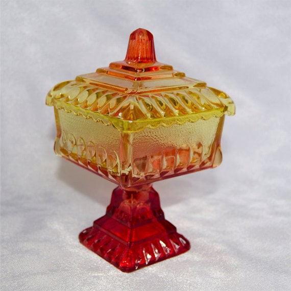 Vintage Jeannette Glass Amberina Wedding Box Candy Dish with