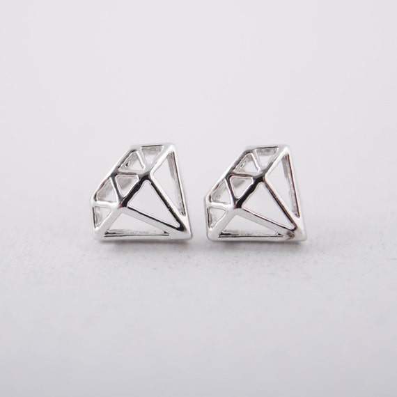 Diamond Shaped Stud Earrings in Silver by bkandjio on Etsy