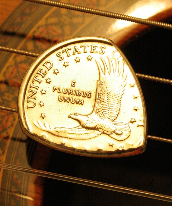 USA Eagle Gold Dollar Coin Guitar Pick for Acoustic and
