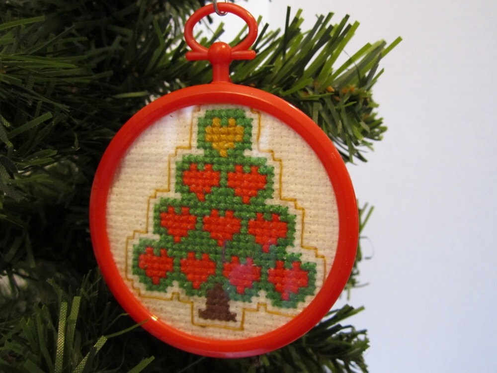 folk art heart christmas tree christmas tree ornament folk art heart christmas tree christmas tree ornament
