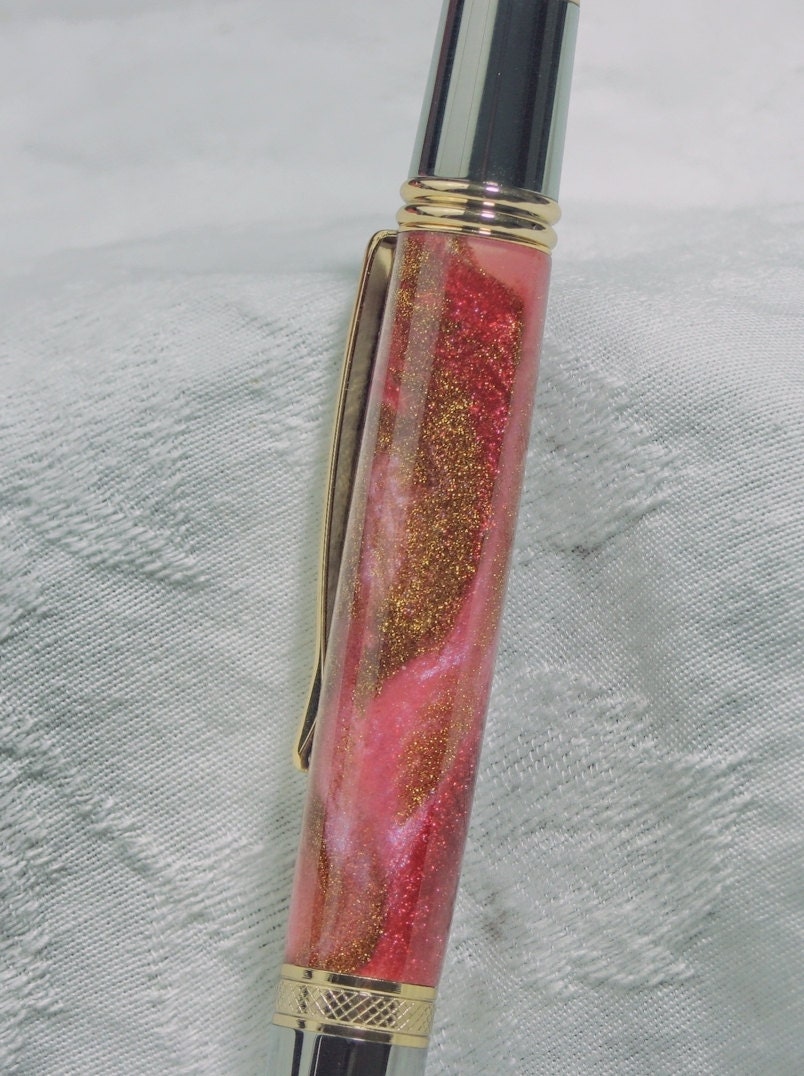 Pink & Gold Swirled Pen