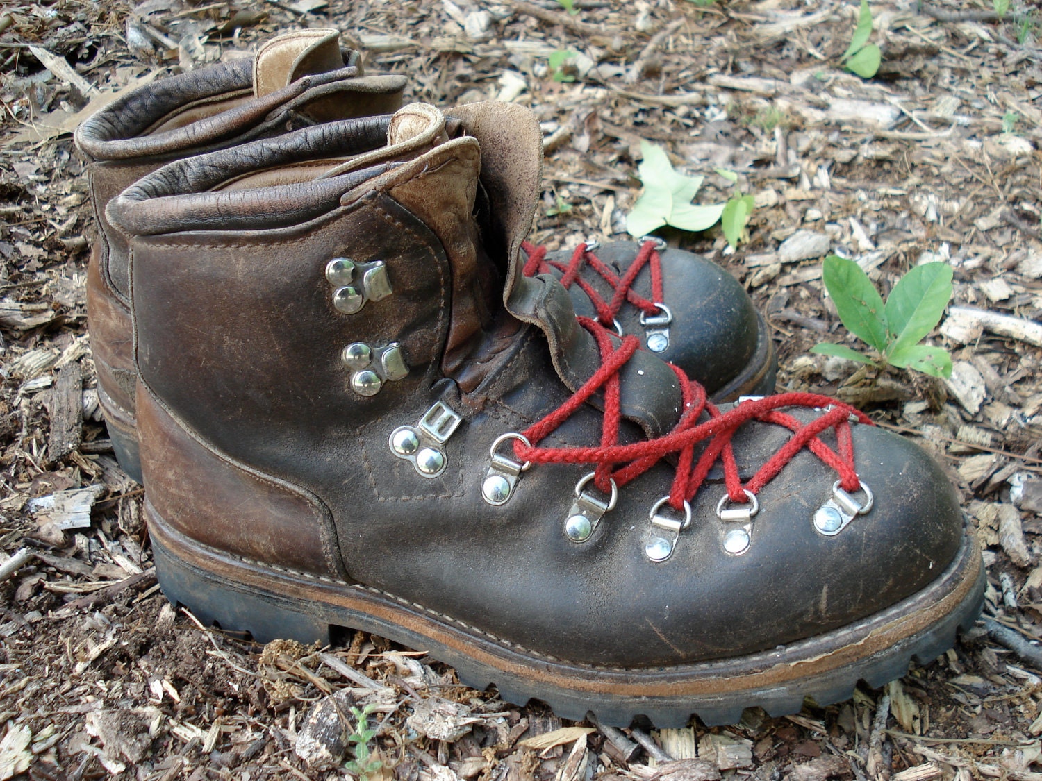 Vintage DEXTER Hiking Boots size 10M mens