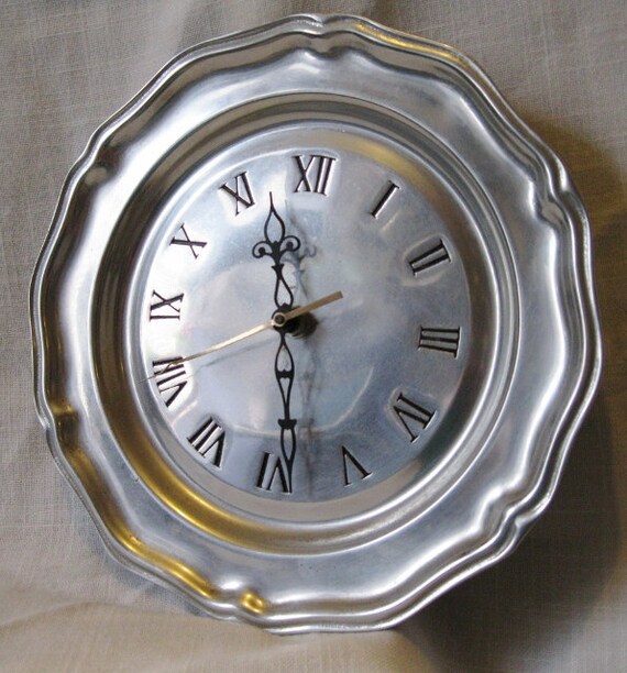 Wilton Armetale Pewter wall clock