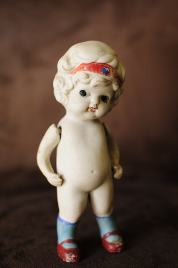 porcelain figurines flapper